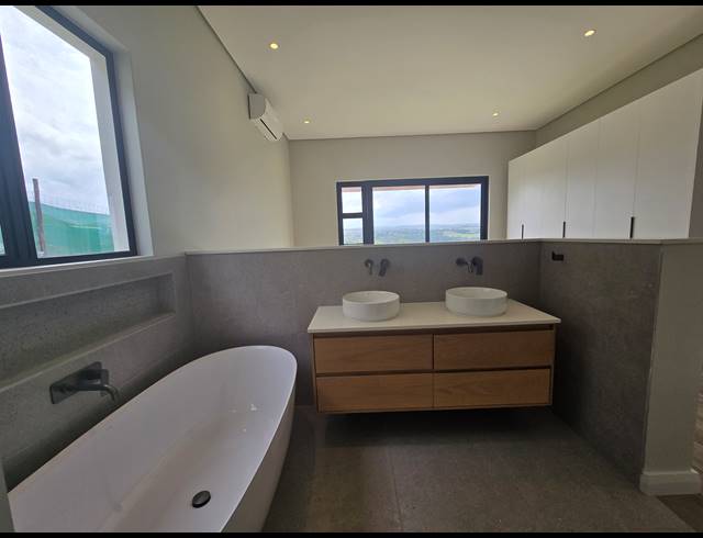 4 BEDROOM HOUSE FOR SALE IN SPRINGVALE COUNTRY ESTATE